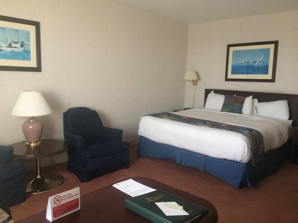 Delta Hotels By Marriott Dartmouth Buitenkant foto